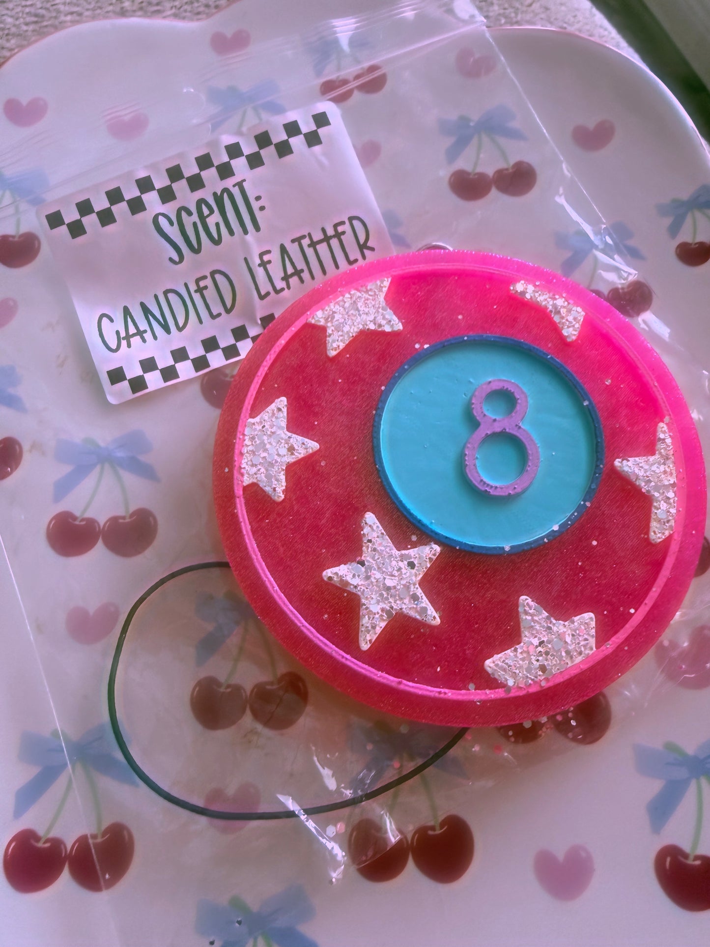 Eight Ball W/Stars Freshie