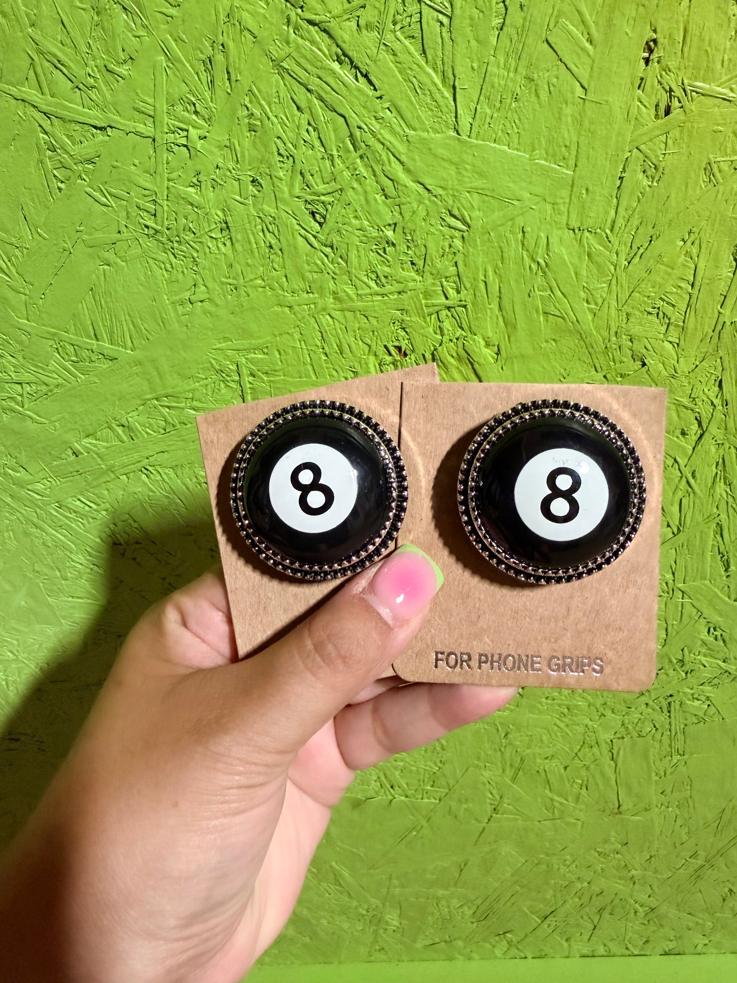 Eight Ball Phone Grip